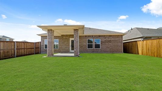 New construction Single-Family house 655 Scarlett St, Forney, TX 75126 Sadler- photo 20 20