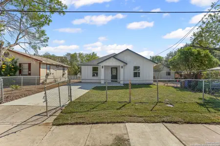New construction Single-Family house 322 Spaatz, San Antonio, TX 78211 - image
