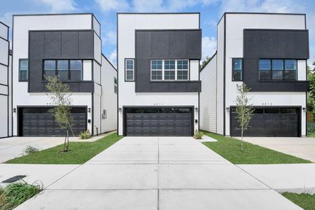 New construction Single-Family house 4411 Mallow St, Houston, TX 77051 - image