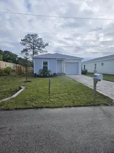 New construction Single-Family house 3878 Se Grant St, Stuart, FL 34997 - image