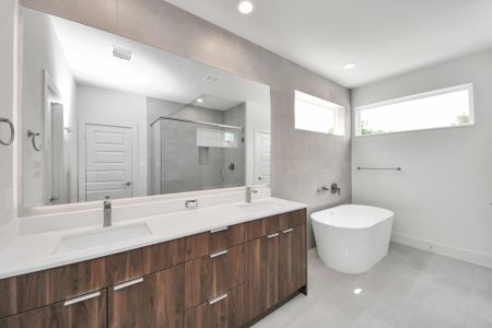 Cay Landing by Contempo Builder in Houston - image 5