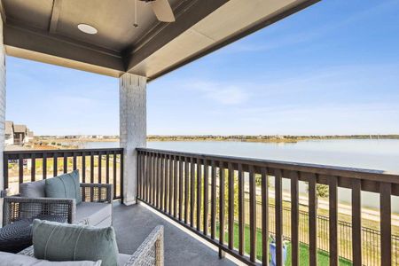 Lakeside at Viridian – Shore Series by David Weekley Homes in Arlington - photo 12 12