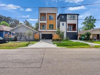 New construction Single-Family house 2711 Delano St, Houston, TX 77004 - image