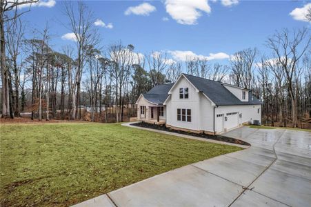New construction Single-Family house 2001 Epperson Rd, Canton, GA 30115 - image