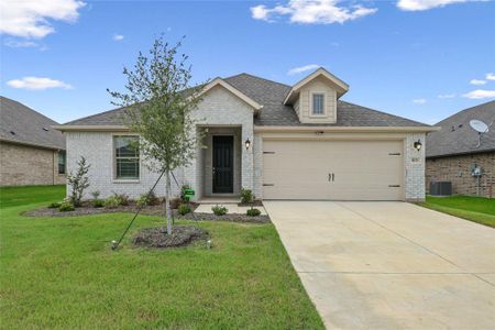 New construction Single-Family house 1021 Verde Valley Lane, Crowley, TX 76036 Monarch - photo 0