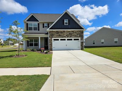 New construction Single-Family house 172 Wembury Ln, Troutman, NC 28166 - photo 0