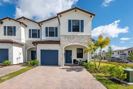 New construction Townhouse house 13311 Sw 233Rd Ter, Homestead, FL 33032 - image