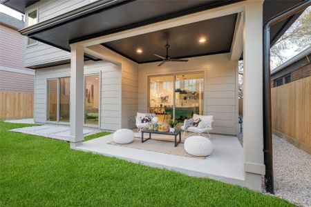 New construction Single-Family house 920 E 25Th St, Houston, TX 77009 - image 2