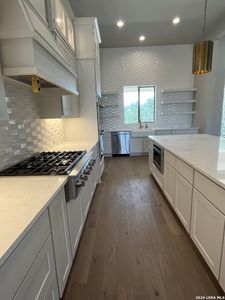 New construction Single-Family house 611 Parkview Pl, Canyon Lake, TX 78133 - image 12