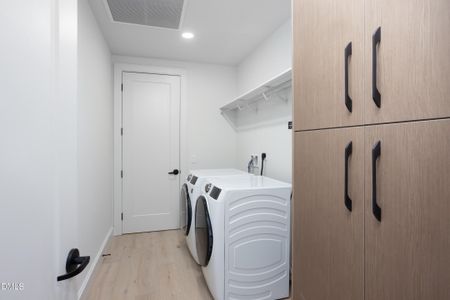 New construction Condo house 115 Morris St, Unit 2601, Durham, NC 27701 - image 9