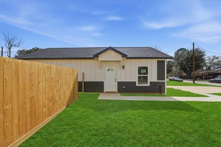 New construction Single-Family house 2250 Cable Ave, Beaumont, TX 77703 - image