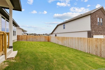 New construction Single-Family house 427 Cowboy Peak, Cibolo, TX 78108 Cascade- photo 38 38