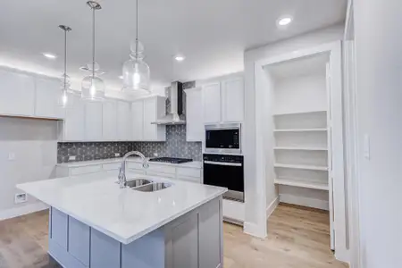 New construction Single-Family house 2912 Weslyan Oak St, Bedford, TX 76021 - image 5