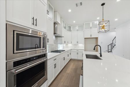 New construction Single-Family house 818 E 24Th St, Houston, TX 77009 - image 10