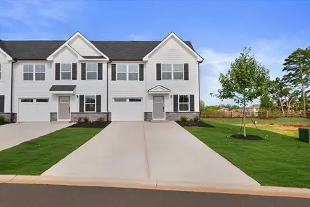 New construction Single-Family house 414 Nickel Hill Wy, Greenville, SC 29611 plan Move-In Ready Nassau Cove (End Unit) - image