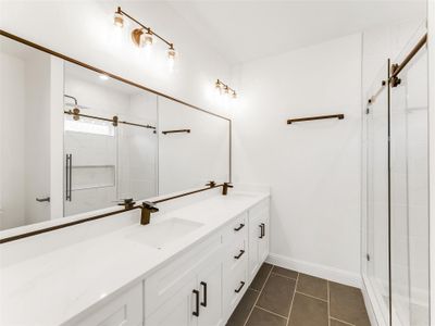 New construction Single-Family house 810 S Colbert St, Dayton, TX 77535 plan The Franklin - image 8