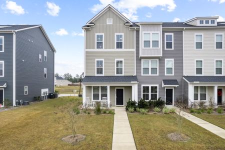New construction Townhouse house 829 Recess Point Dr, Moncks Corner, SC 29461 - image