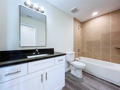 New construction Townhouse house 4366 Cambio Gardens Ct, Tampa, FL 33610 - image 6