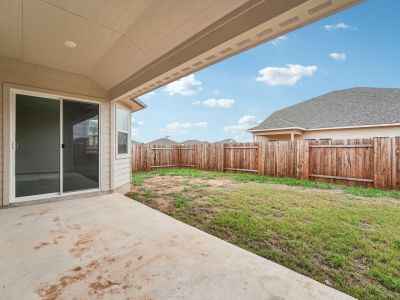 New construction Single-Family house 117 Brahma Dr, Kyle, TX 78640 The Beacon- photo 36 36