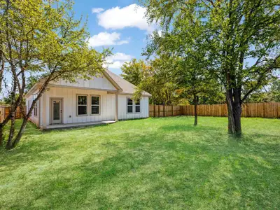 New construction Single-Family house 317 Kapuna Dr, Tool, TX 75143 - image