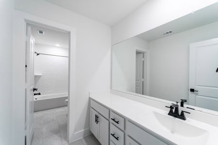 New construction Single-Family house 209 Joy Ln, Liberty Hill, TX 78642 plan Southfork - image 11