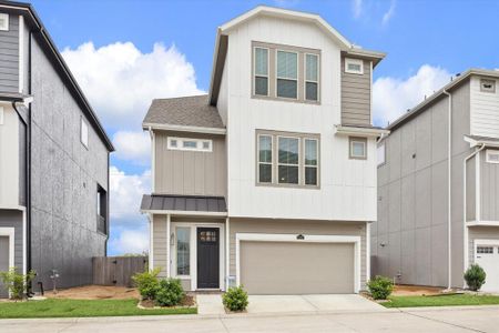 New construction Single-Family house 11907 Primrose Creek Trl, Houston, TX 77051 - photo 0