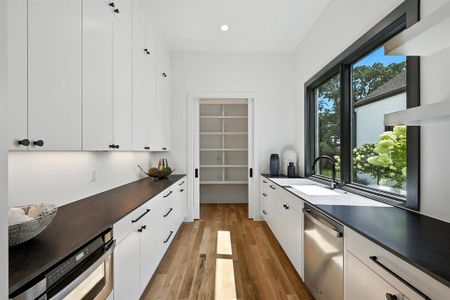 New construction Single-Family house 7115 Cast Iron Forest Trl, Colleyville, TX 76034 - image 7