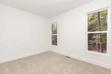 New construction Single-Family house 3260 Yorkshire Cir, Sanford, NC 27332 - image 19