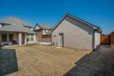 New construction Single-Family house 1821 Temple Hls, Van Alstyne, TX 75495 null- photo 35 35