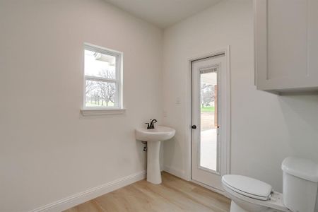 New construction Single-Family house 6705 Westover Dr, Granbury, TX 76049 - image 9