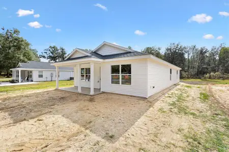 New construction Single-Family house 555 E Anderson Ave, Bushnell, FL 33513 - image