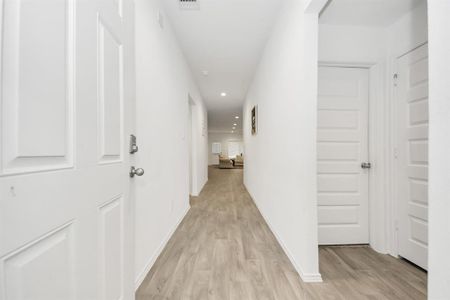 New construction Single-Family house 2039 Woodlark Wy, Sealy, TX 77474 null- photo 8 8