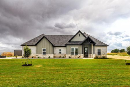 New construction Single-Family house 1068 Uplift Drive, Weatherford, TX 76087 - photo 0