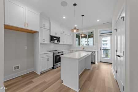 New construction Townhouse house 710 W North St, Unit 101, Raleigh, NC 27603 - image 3