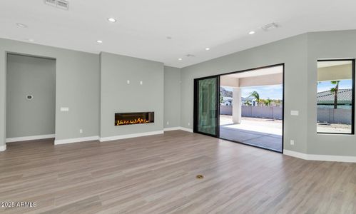 New construction Single-Family house 2819 W Canyon Creek Rd, Phoenix, AZ 85086 null- photo 6 6