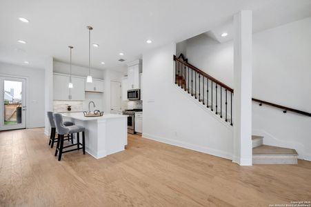New construction Single-Family house 619 Dorstrasse, New Braunfels, TX 78130 null- photo 6 6