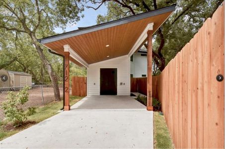 New construction Single-Family house 712 Vargas Rd, Unit 2, Austin, TX 78741 - photo 0 0