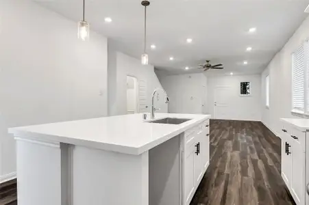 New construction Single-Family house 14215 Aston Pine Dr, Houston, TX 77032 - image 6