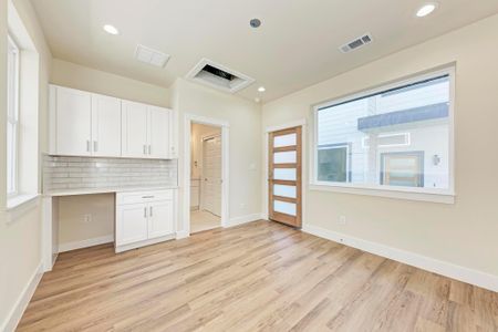 New construction Single-Family house 5605 Samuel Huston Ave, Unit 2, Austin, TX 78721 null- photo 14 14