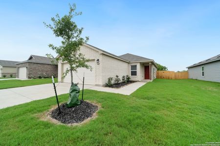 New construction Single-Family house 3469 Canyon Rdg, Seguin, TX 78155 RC Cypress- photo 0