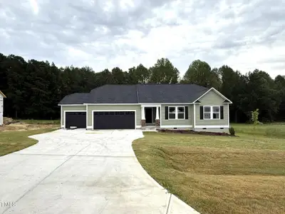 New construction Single-Family house 187 Mangrove Ct, Four Oaks, NC 27524 - image