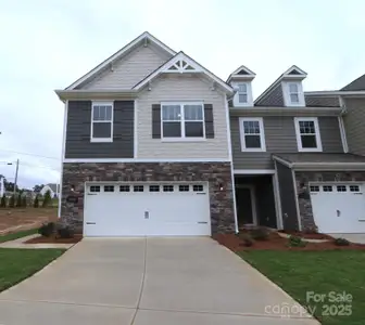 New construction Townhouse house 1008 Overbrook Pl, Wingate, NC 28174 - image
