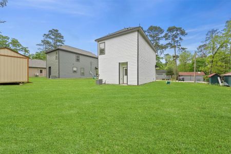 New construction Single-Family house 705 Little River Dr, Montgomery, TX 77316 - image 8