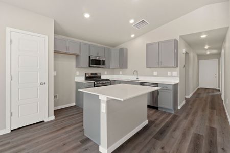 New construction Single-Family house 621 85th Avenue Ct, Evans, CO 80634 plan Del Norte - image 15