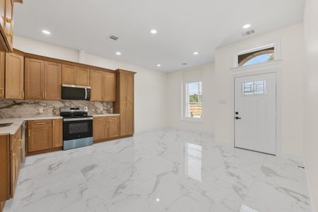 New construction Single-Family house 141 County Rd 3372, Cleveland, TX 77327 - image 7