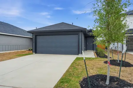 New construction Single-Family house 5922 Shale Cv, San Antonio, TX 78222 plan The Alamo - image