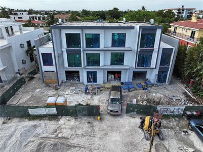 New construction Townhouse house 1823 Ne 26Th Ave, Unit B, Fort Lauderdale, FL 33305 - photo 0