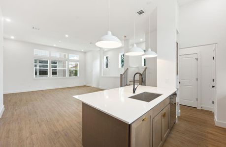 New construction Single-Family house 2121 Hoskins Dr, Unit C, Houston, TX 77080 - image 3