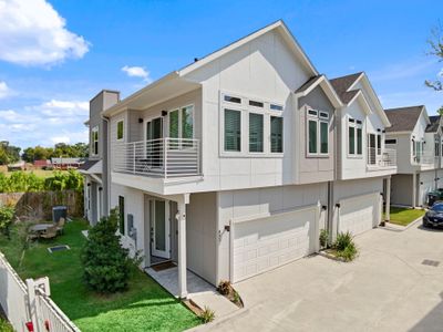 New construction Single-Family house 851 Prosper St, Houston, TX 77088 - image 4