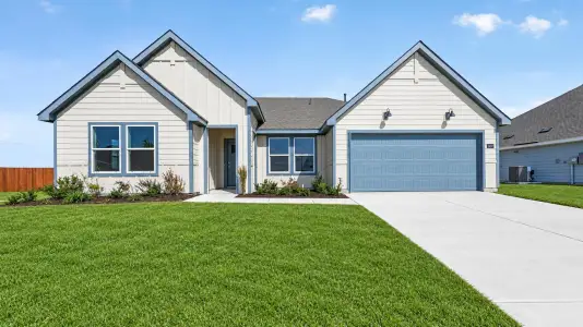 New construction Single-Family house 2437 Poinsettia Dr, Pilot Point, TX 76258 plan Fiedor - image